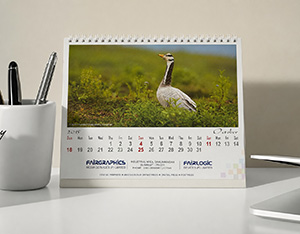 Desk calendar with quote